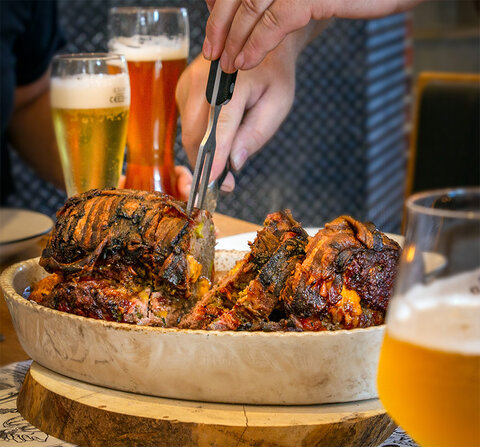 Deftiges Essen im Back- und Brauhaus "Rumpelbräu" in Holzhau Erzgebirge